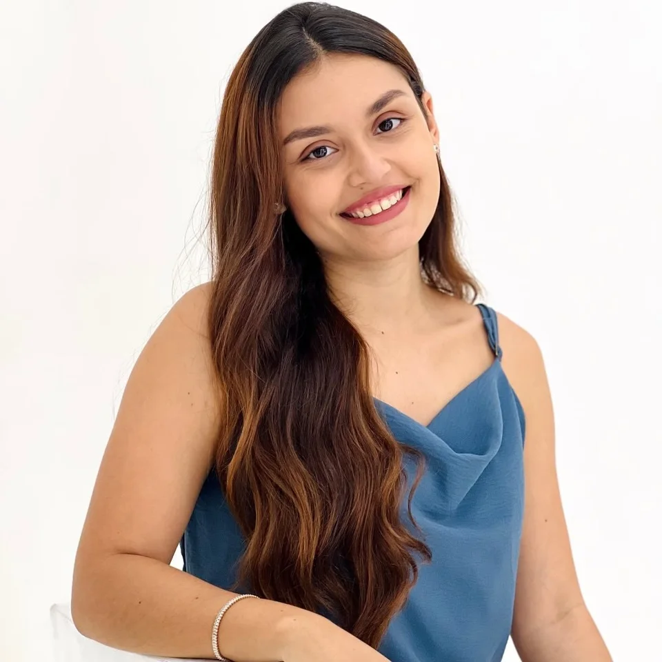 Retrato profissional da nutricionista Andressa Almeida
